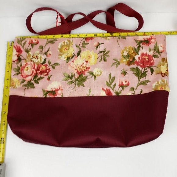 Carolee NYC Floral Tote Bag - Picture 15 of 16